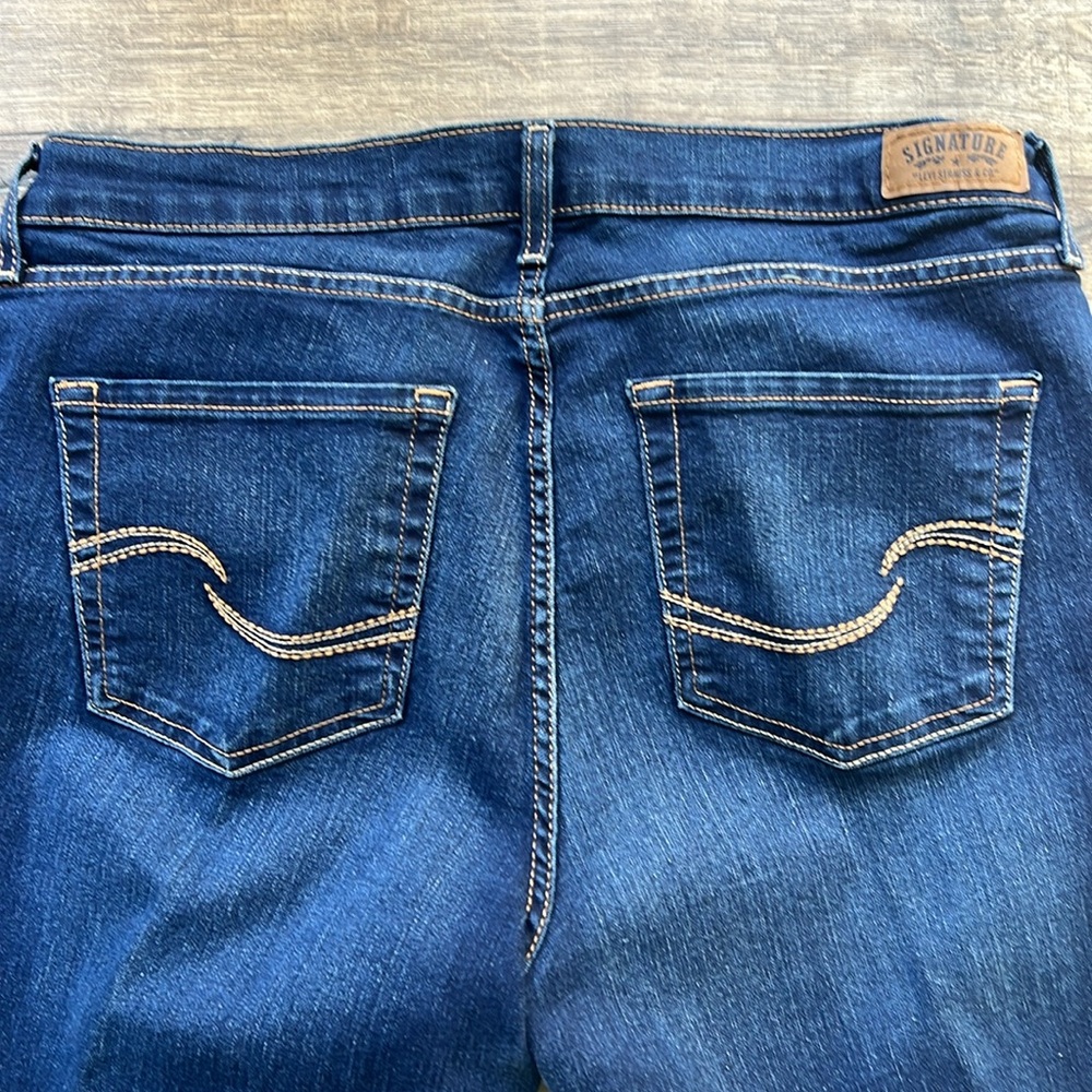 Levi’s stretchy Jeans - Picture 3 of 6